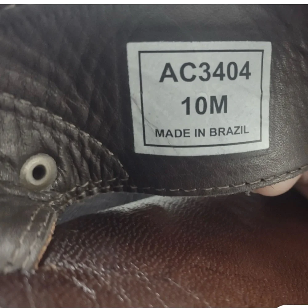 american clasic by DeLaRentis comfortable stylish